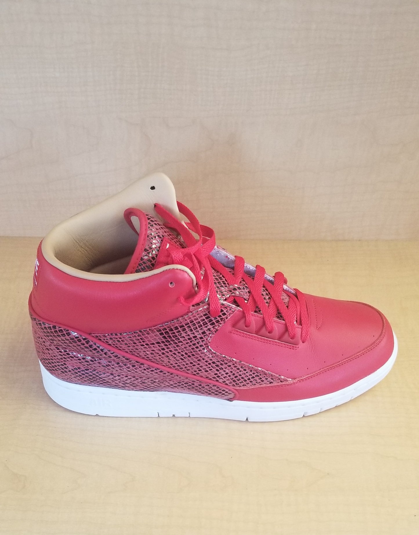 Nike Python