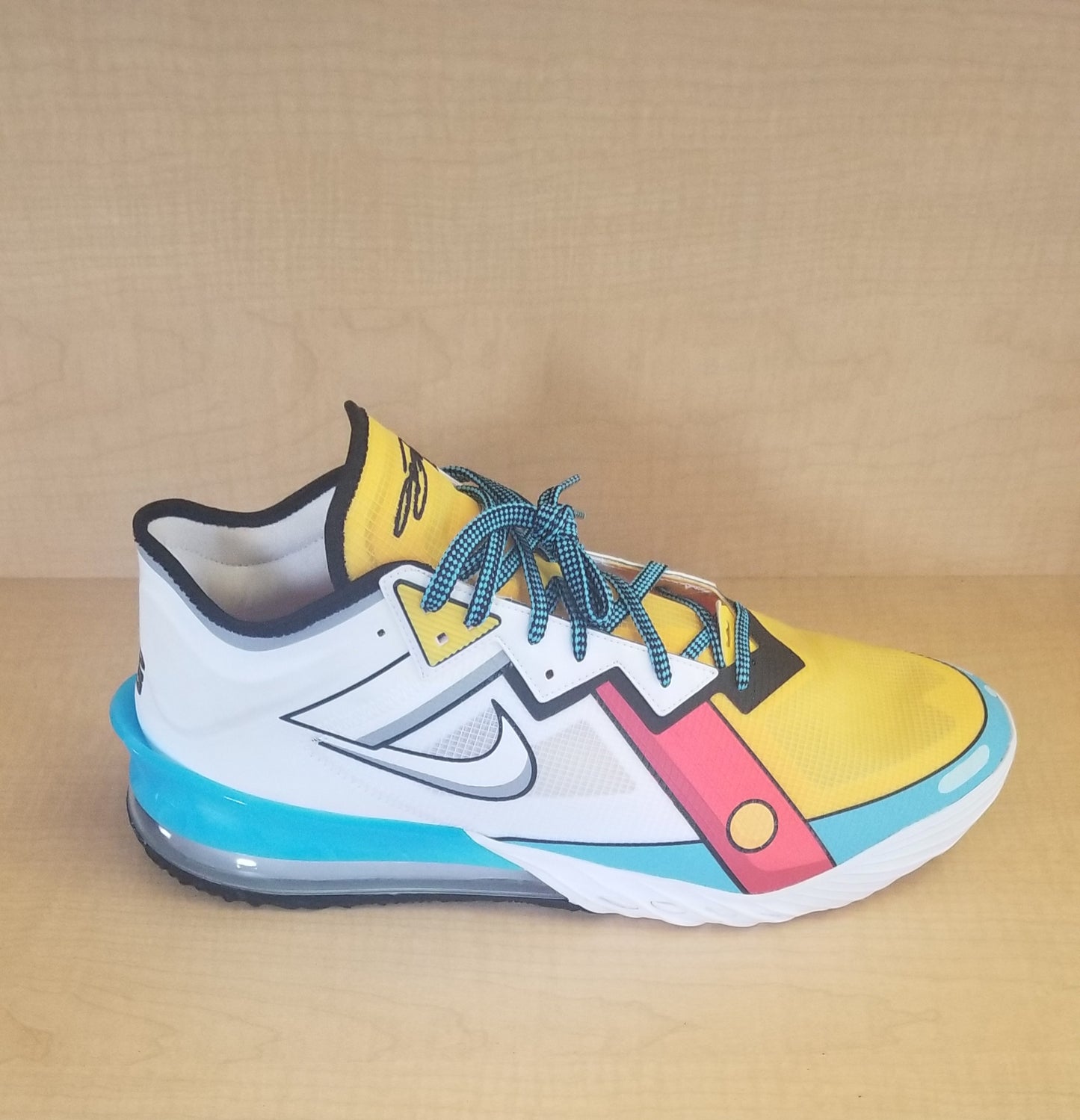 Lebron XVIII Low